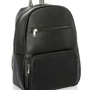Thirty One Boutique Backpack black pebble